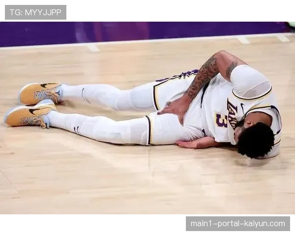 米罗因伤大概率轮休对阵公牛 尼克斯护框能力面临临时调整 米罗因伤大概率轮休对阵公牛 尼克斯护框能力面临临时调整